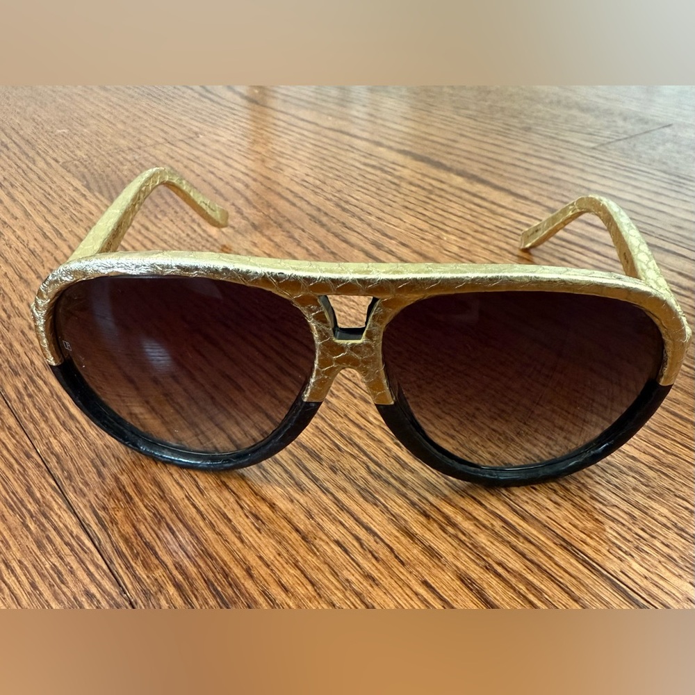 New Authentic Linda Farrow Gold and Black Sunglasses Aviator Bloomingdales
